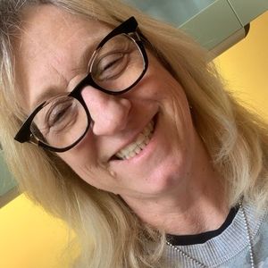 Meet your Posher, Nancy